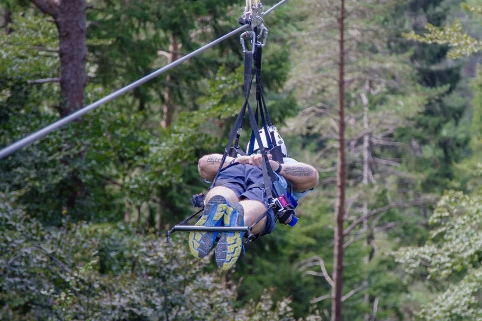Zipline über dem Tal von Plitvice